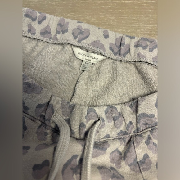 Lucky Brand Leopard Print Joggers Womens Small - Picture 9 of 9